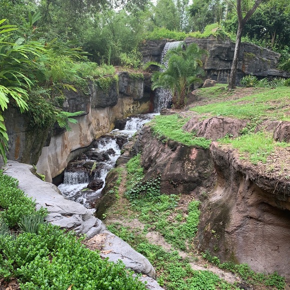 Meet your Posher, Colleen - Picture 1 of 1